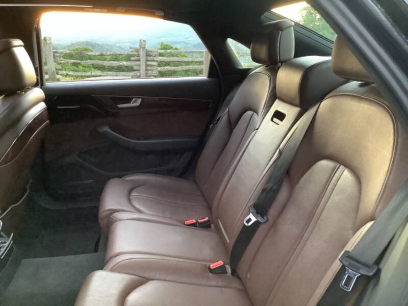 2013 Audi A8 Base photo 29