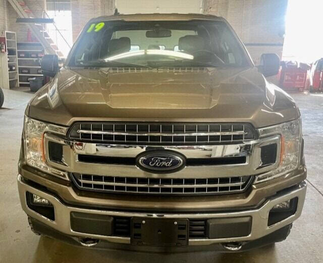 Used 2019 Ford F-150 XLT with VIN 1FTEW1E52KKE62937 for sale in Schuyler, NE