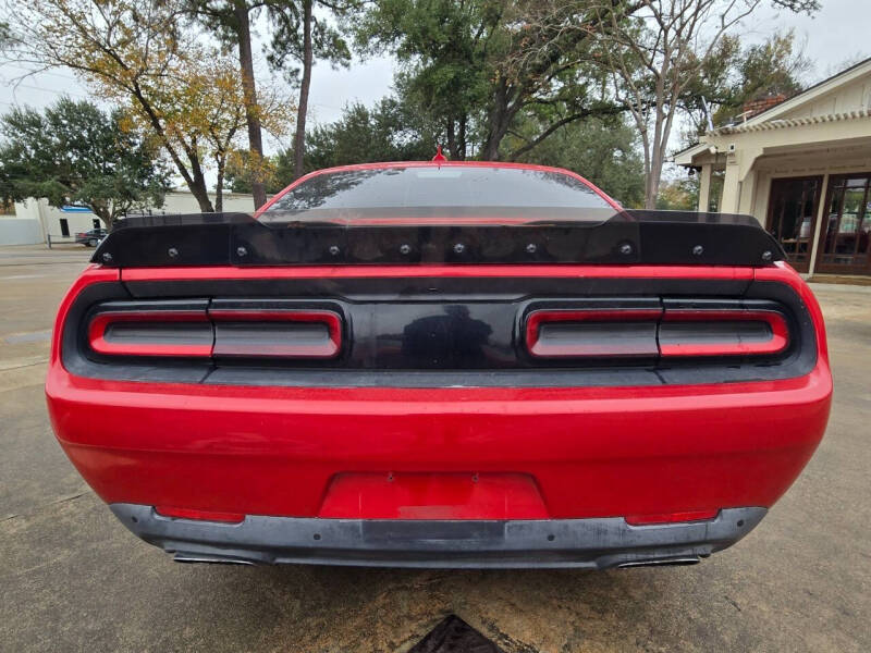 2015 Dodge Challenger R/T Plus