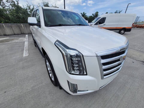 2017 Cadillac Escalade Standard
