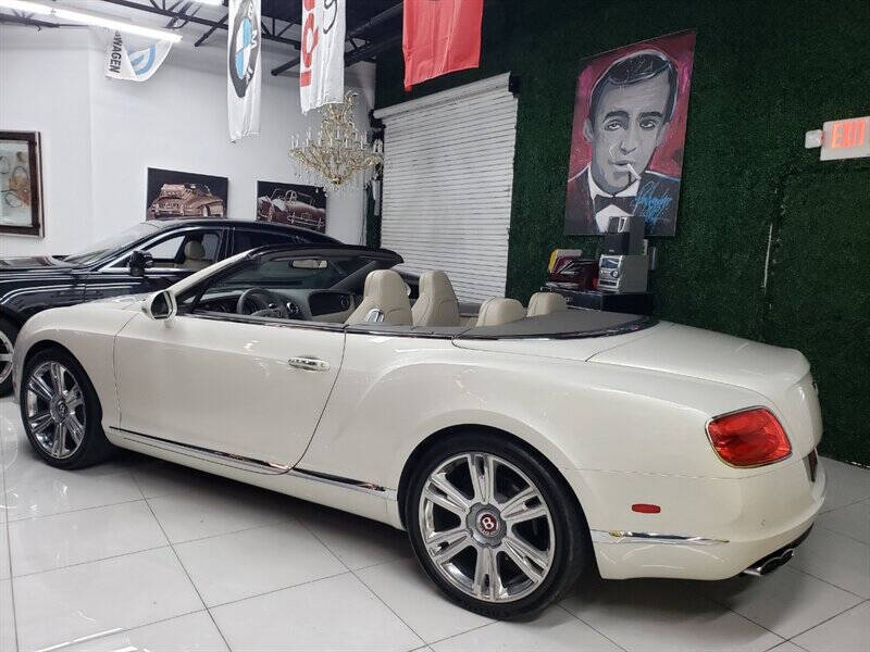 2015 Bentley Continental 48