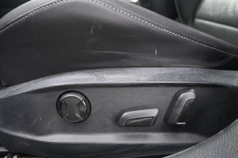 2019 Volkswagen Golf R 4Motion