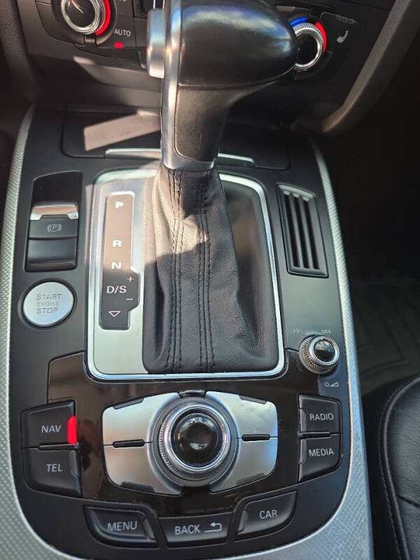2015 Audi A4 2.0T quattro Premium Plus
