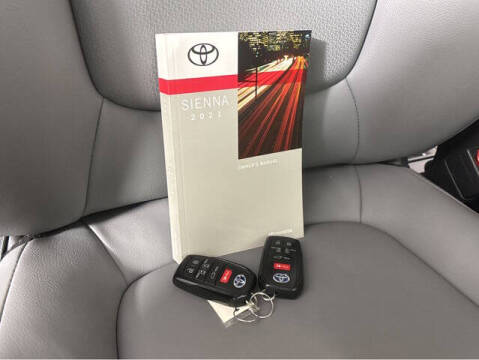 2021 Toyota Sienna XLE 7-Passenger