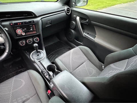 2011 Scion tC