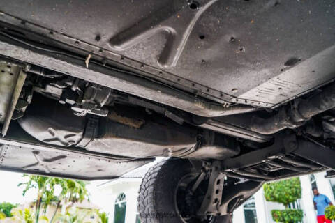 2001 AM General Hummer