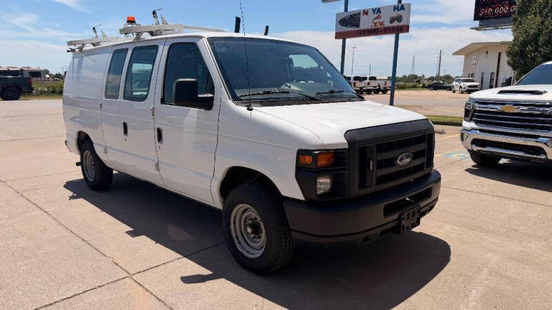 2014 Ford E-Series E-150