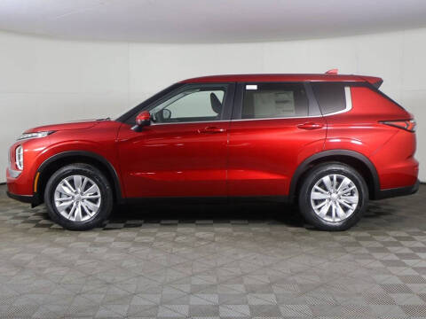 2025 Mitsubishi Outlander ES