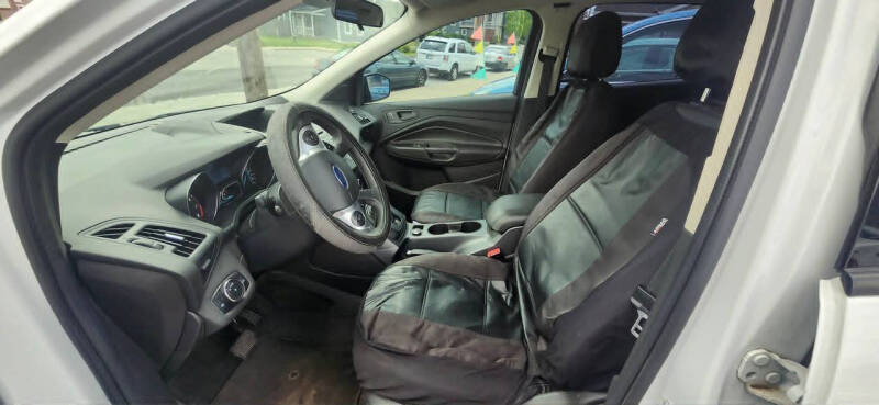 2013 Ford Escape S