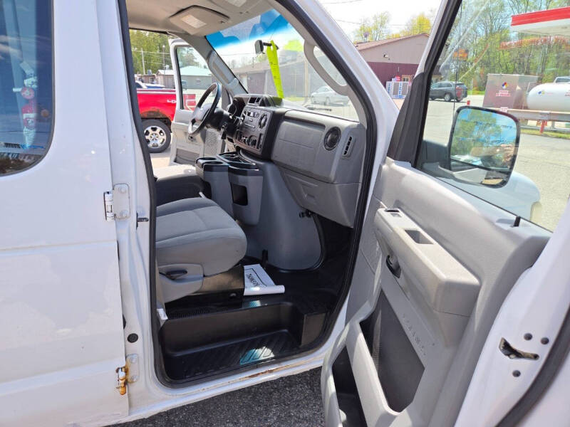 2012 Ford E-Series