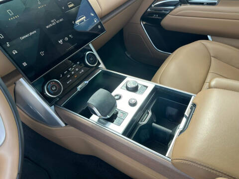 2023 Land Rover Range Rover P400 SE