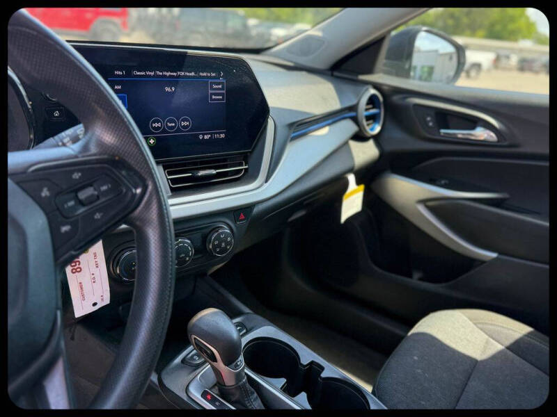 2024 Chevrolet Trax LS