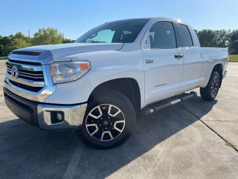 2016 Toyota Tundra for sale at AUTO DIRECT Bellaire in Houston TX