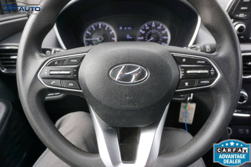 2020 Hyundai Santa Fe SE
