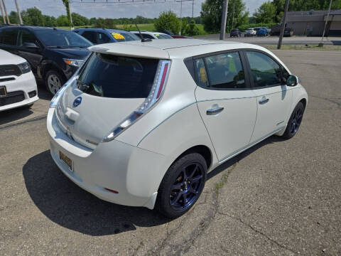 2017 Nissan LEAF S