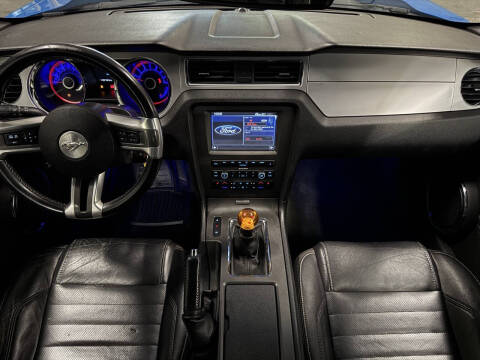 2013 Ford Mustang V6 Premium