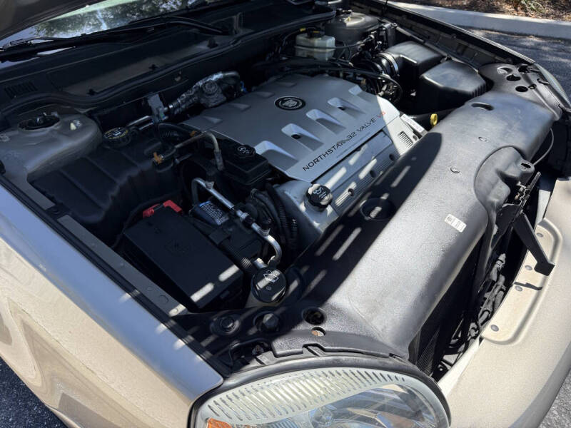 2003 Cadillac DeVille