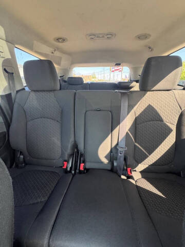 2011 Chevrolet Traverse LT