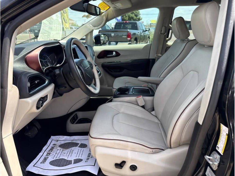 2017 Chrysler Pacifica Limited