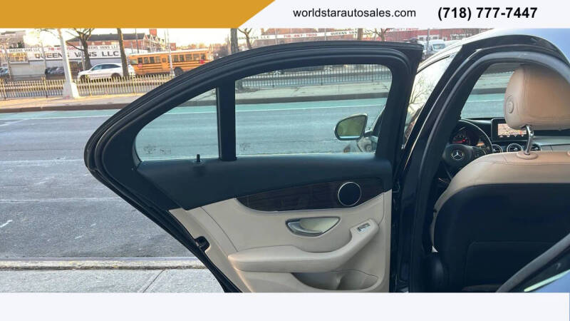 2016 Mercedes-Benz C-Class