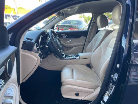 2019 Mercedes-Benz GLC GLC 300