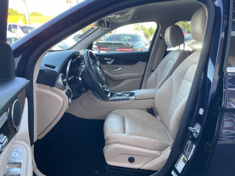 2019 Mercedes-Benz GLC GLC 300