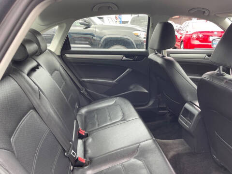 2015 Volkswagen Passat
