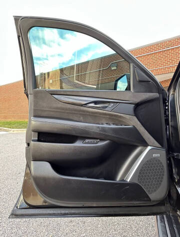 2016 Cadillac Escalade ESV Platinum