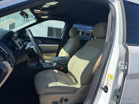 2017 Ford Explorer XLT