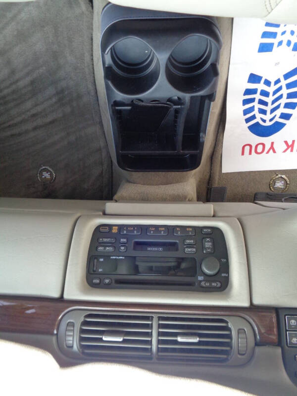 1999 Cadillac DeVille D'elegance