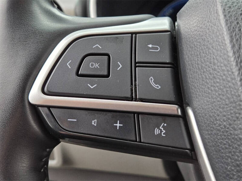 2023 Toyota Highlander Hybrid Platinum