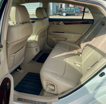 2008 Toyota Avalon XLS