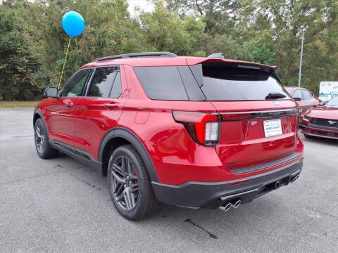 2025 Ford Explorer ST