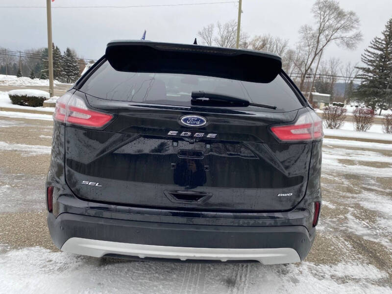 2022 Ford Edge SEL
