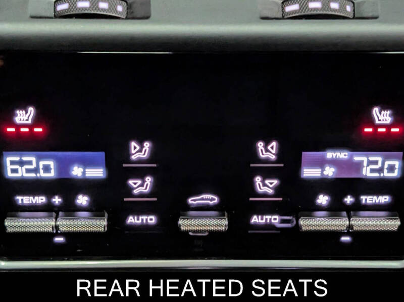 2022 Porsche Panamera 4