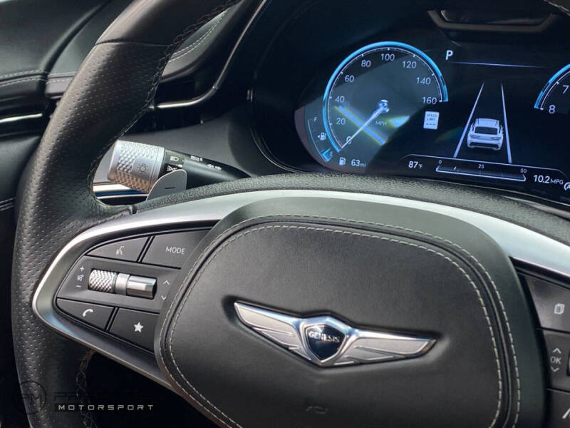 2023 Genesis GV70 2.5T Standard