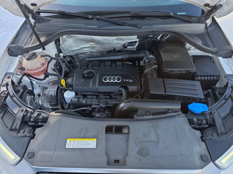 2017 Audi Q3 2.0T quattro Premium