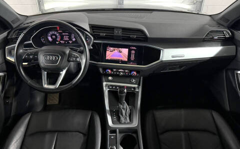 2020 Audi Q3 quattro Premium 45 TFSI
