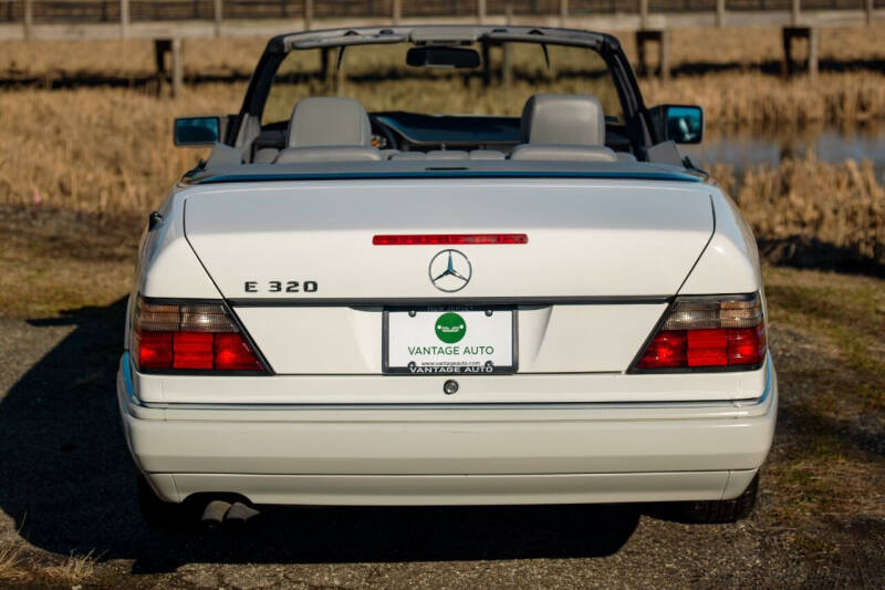 1995 Mercedes-Benz E-Class E 320