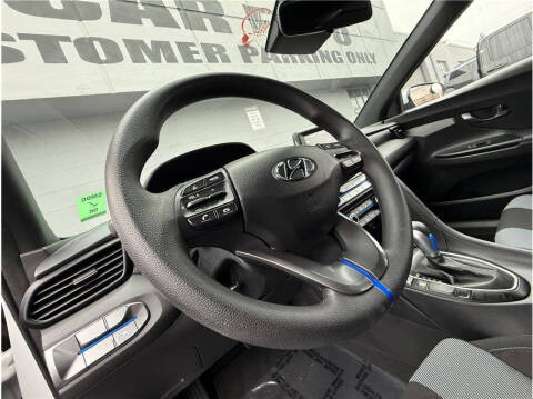 2020 Hyundai Veloster