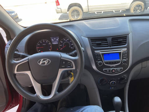 2012 Hyundai Accent GS