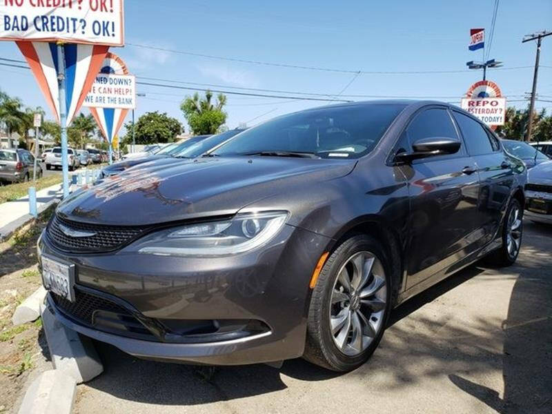 2015 Chrysler 200 S