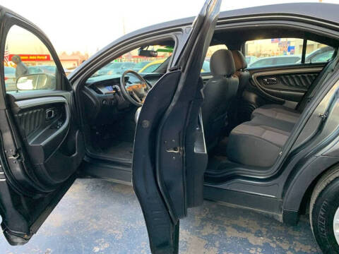 2016 Ford Taurus SEL