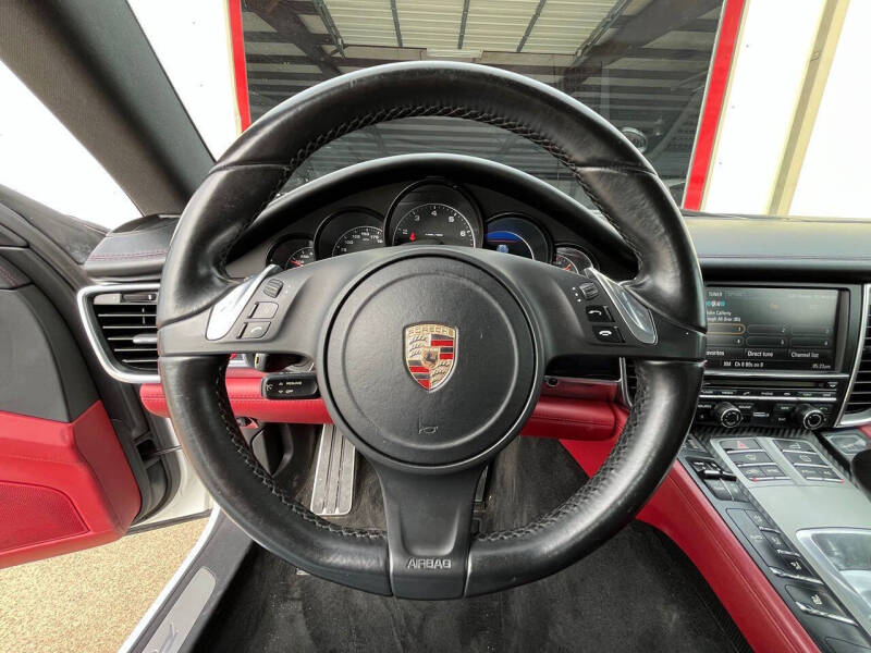 2014 Porsche Panamera 4