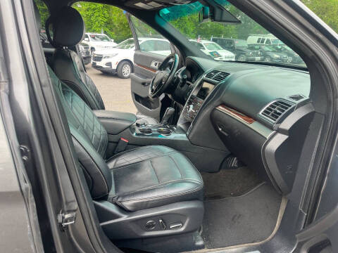 2016 Ford Explorer Platinum