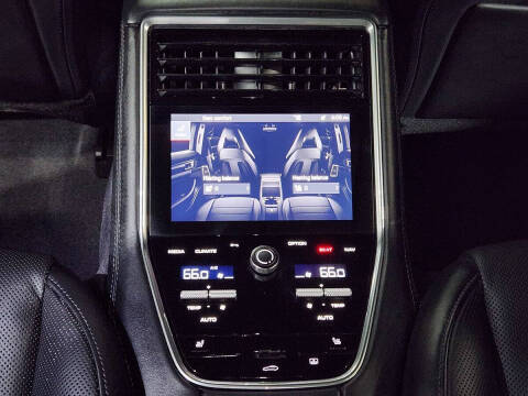 2023 Porsche Panamera