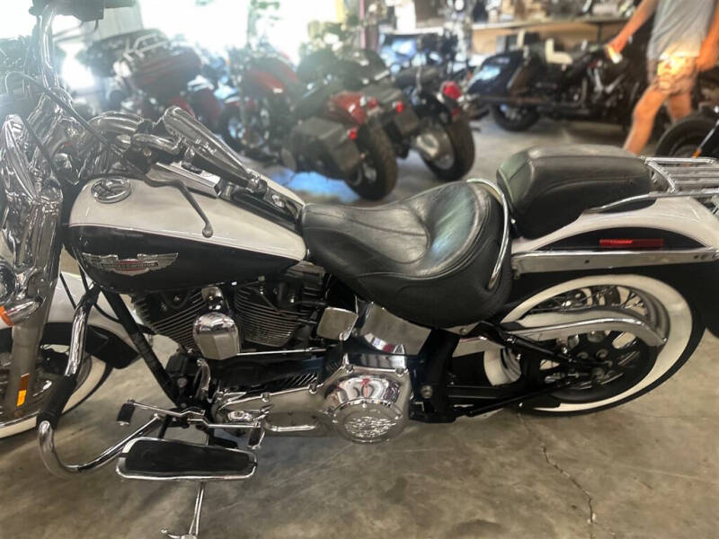 2006 Harley-Davidson FLSTNI -