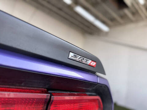 2013 Dodge Challenger SRT8 Core