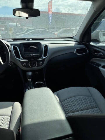 2022 Chevrolet Equinox LS