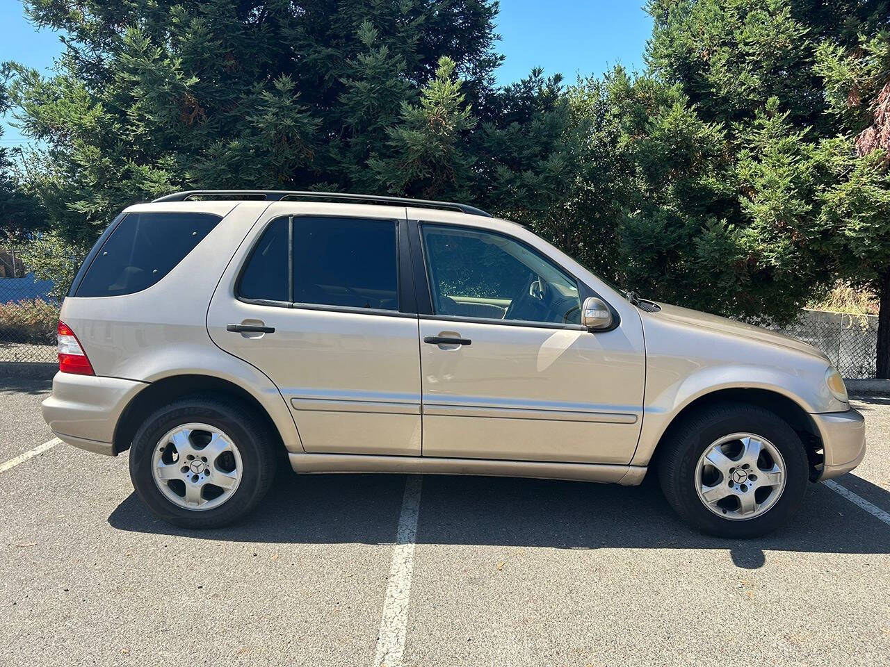 2003 Mercedes-Benz M-Class for sale at Golden State Auto Trading Inc. in Hayward, CA